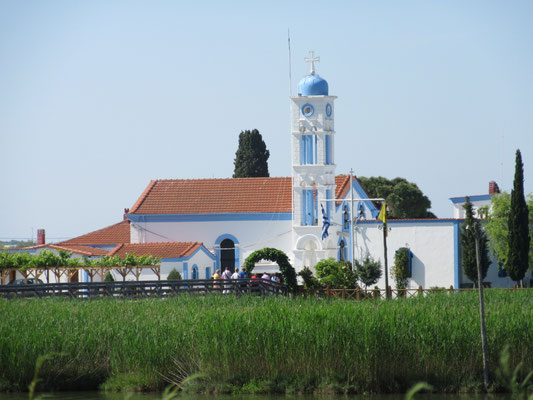 Kirche in Porto Lagos