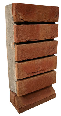 Bat box adopting red brick slips.