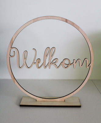 Flowerhoop 'Liefste meter' 30 cm hout - € 80 - art. METER30WOOD