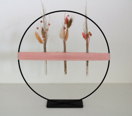 Flowerhoop 30 cm glazen buisjes Pink/Beige - € 26 - art. HOOP30GLASS