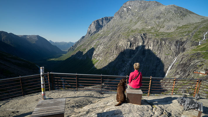 Blick vom Trollstigen ins Tal