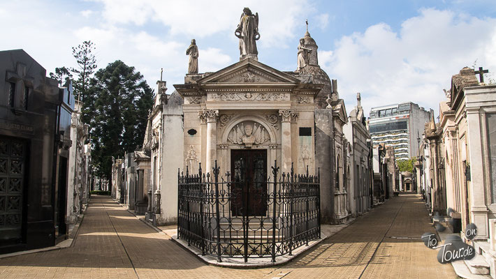 Der riesige Cementerio in Recoleta