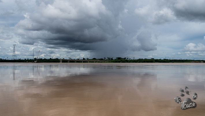 Mit der Fähre über den Rio Madeira