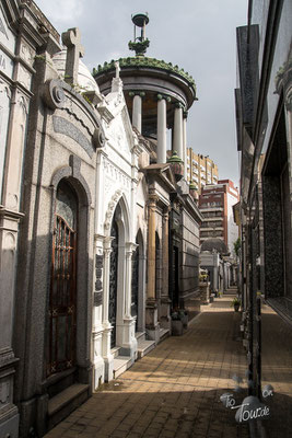 Der riesige Cementerio in Recoleta