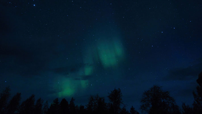 Aurora Borealis am Käkkälöjoki