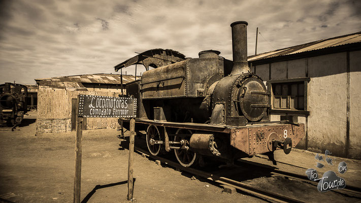 Humberstone - ehemalig größtes Salpeterwerk der Welt - jetzt eine Geisterstadt