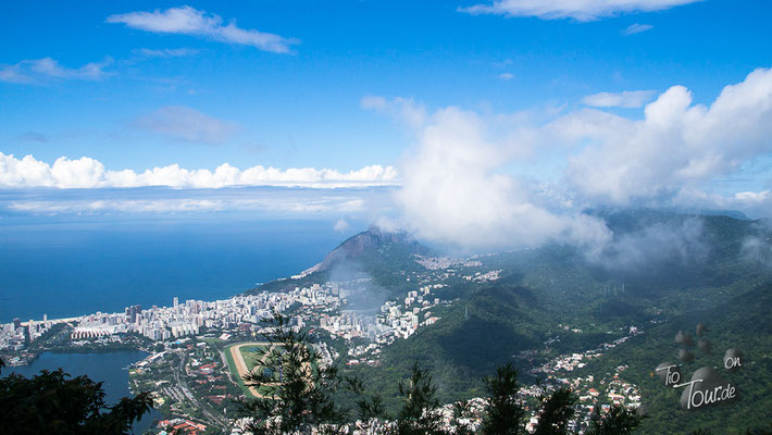 Blick vom Corcovado - Nebel... mas o menos :-)