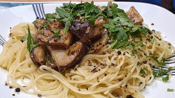 Spaghetti mit Steinpilzen - was geht es uns gut ;-)