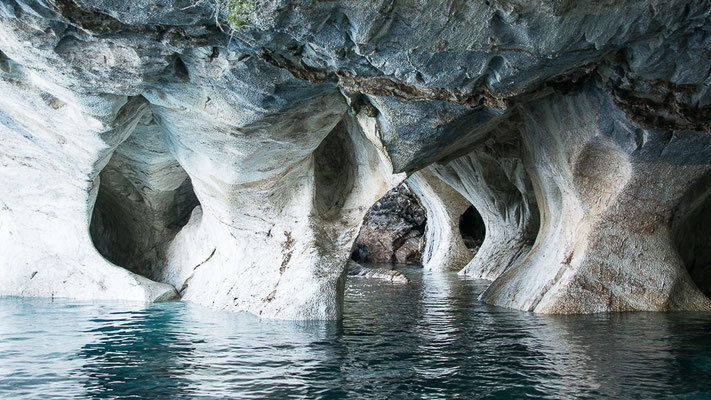 Cavernas de Marmol