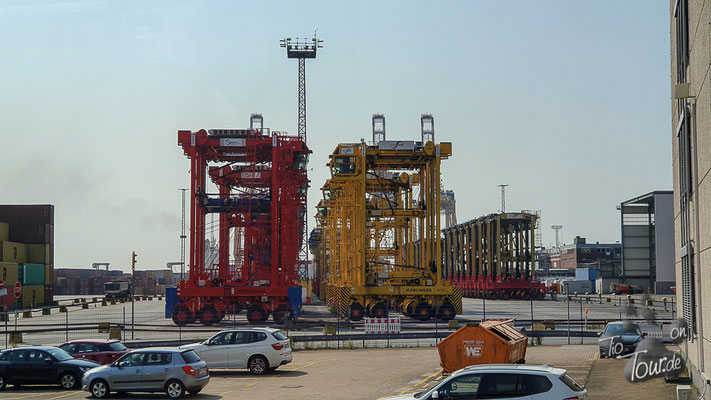 Bremerhaven Rundfahrt durch den Containerhafen