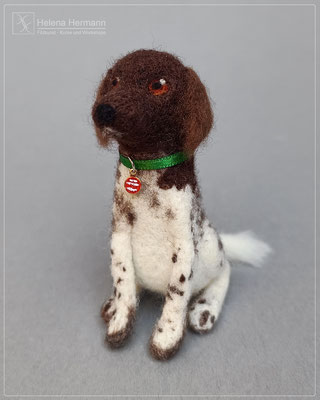 "Nessie", kleiner Münsterländer, handgefilzte Dekofigur, Auftragsarbeit, 2025