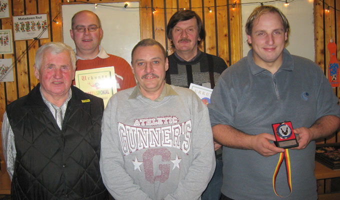 Pokalsieger 2009: v.l. Gustav Hornischer, Thomas Braun, Heinz Pusch, Günter Goßler und Martin Biber