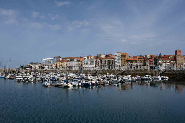 Gijon Hafen