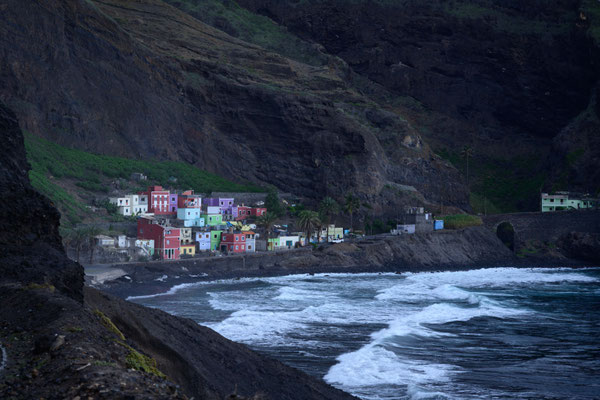 An der Küstenstraße nach Ribeira Grande