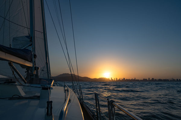 Die letzten Sonnenstrahlen kurz vor Itajai