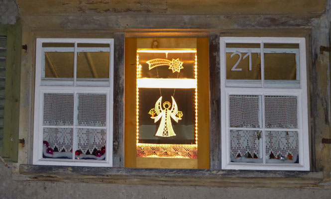 Lisa und Karl Mattmüller, Dorfstrasse 20