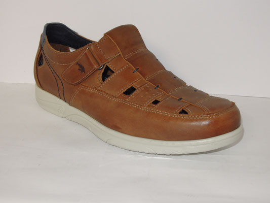 Fluchos - sandale fermée - cuir tabac - 41/46 - 125€