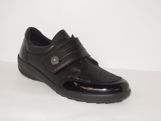 Cypres - verni+strech noir - 36/42 - 99.95€