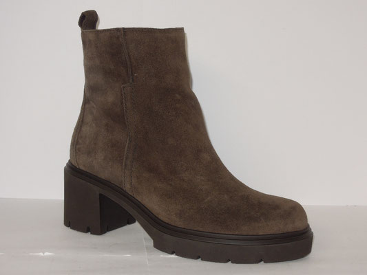 Gabor - daim brun - 37/41 - 145€