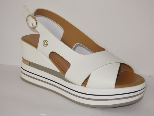 Donna Serena (nouveau) - cuir blanc - 36/41 - 85€
