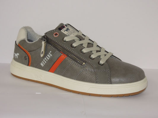 Mustang - gris - 40/45 - 69.95€