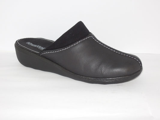 Mule cuir noir - talon 3cm - 37/41 - 55€