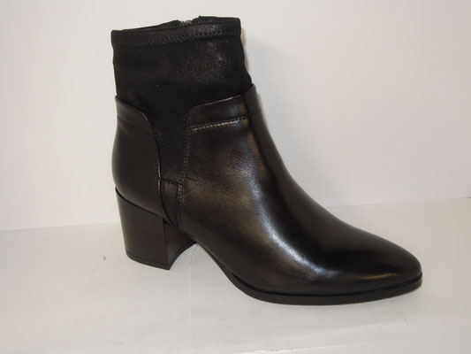 Cuir noir - 36/41 - 125€