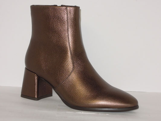 Cuir bronze - 36/41 - 130€ 