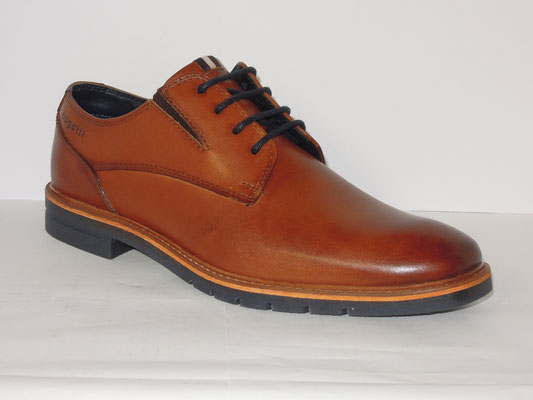 Bugatti - cuir cognac - 41/46 - 99.95€