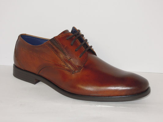 Bugatti - cuir cognac 40/45 - 99.95€