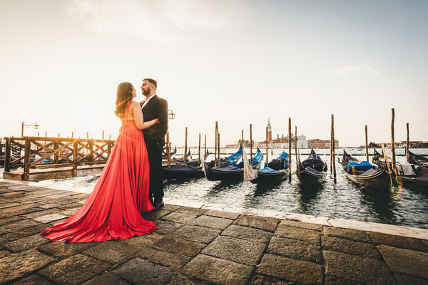 Venice-Engagement-Photographer