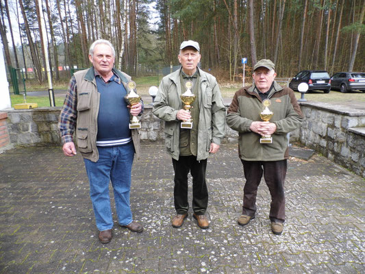 von links nach rechts: Burkhard Kühl, Jürgen Gottschlich und Heinz Müller