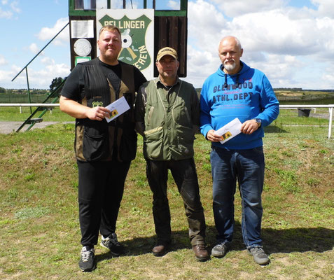 von links nach rechts: Steffen Fröhlich 2. Platz, Michael Malhofer 1. Platz und Roberto Greiff 3. Platz