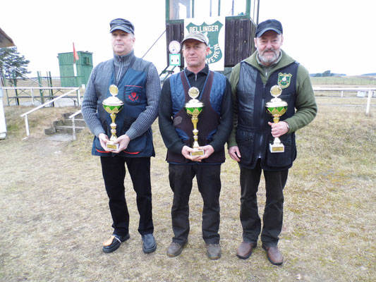 von links nach rechts: Dirk Bartschies 2.Platz, Hans Jürgen Ulfig 1.Platz und Dr. Thorsten Wendt 3.Platz