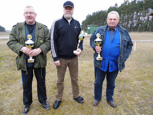 von links nach rechts: Bernhard Wittstock 3.Platz, Werner Fröhlich 1.Platz und Burkhard Kühl 2.Platz