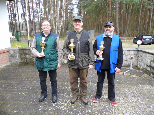 von links nach rechts: Winfried Preuß, Gunther Greiff und Ulrich Tietz