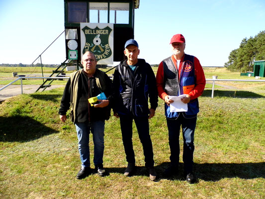 Gewinner Seniorenklasse von links nach rechts: Karsten Lade 2.Platz, Rolf Fischer 1.Platz und Werner Fröhlich 3.Platz