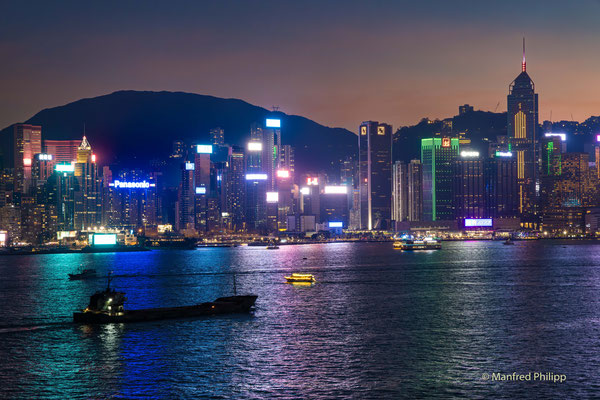 Abendstimmung beim Victoria Harbour in Hongkong