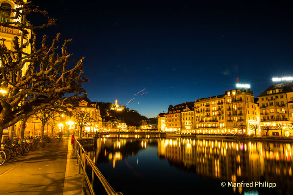 Nacht an der Reuss in Luzern