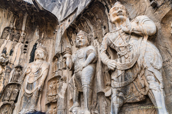 Felsenhöhlen von Longsheng, Luoyang