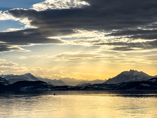 Winternachmittag am Zugersee