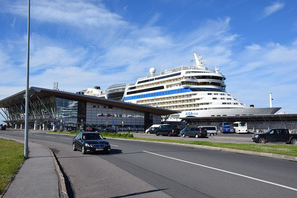 AIDA im Hafen