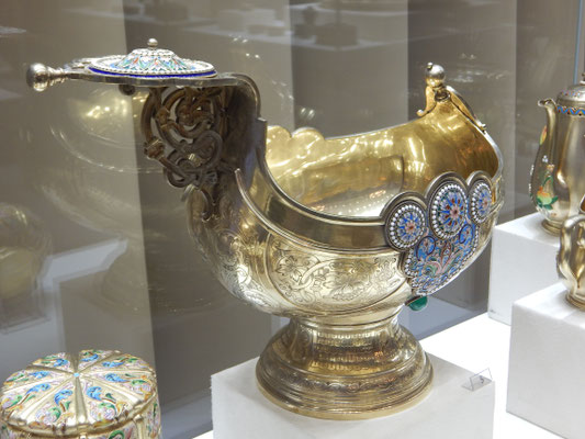 Silberschale im Faberge-Museum