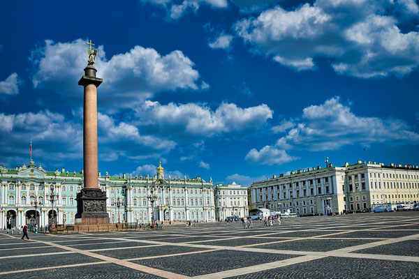 Siegessäule auf dem Palastplatz