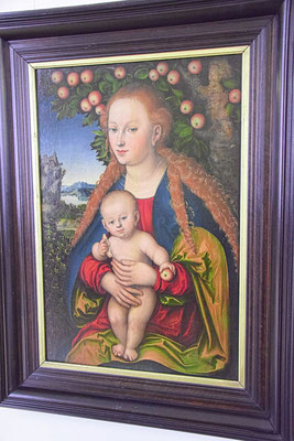 Lucas Cranach der ältere ca. 1472 Kronach Oberfranken–1553 Weimar Madonna mit Kind unter einem Apfelbaum ca. 1530 Foto 815  von 24 Raum    255