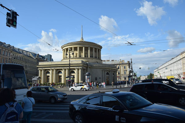 Metrostation Ploschad Vosstaniya