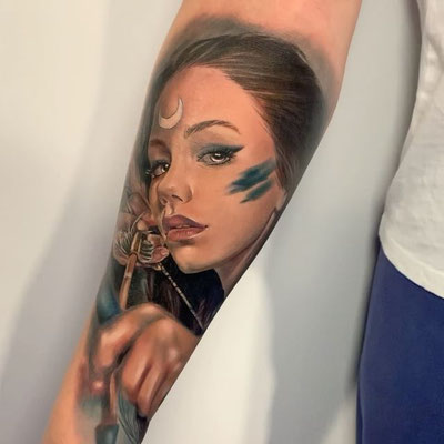 tatuaje diosa diana