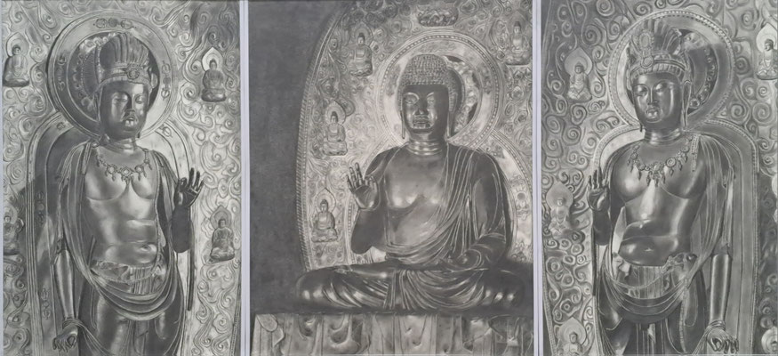A15　会員　東山 昌夫　鉛筆画　910×1939　薬師三尊像