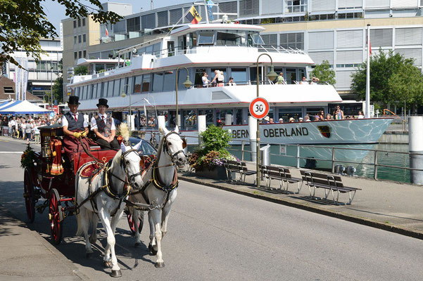 Am Hafen in Thun