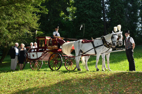 Im Garten Schloss Hünegg